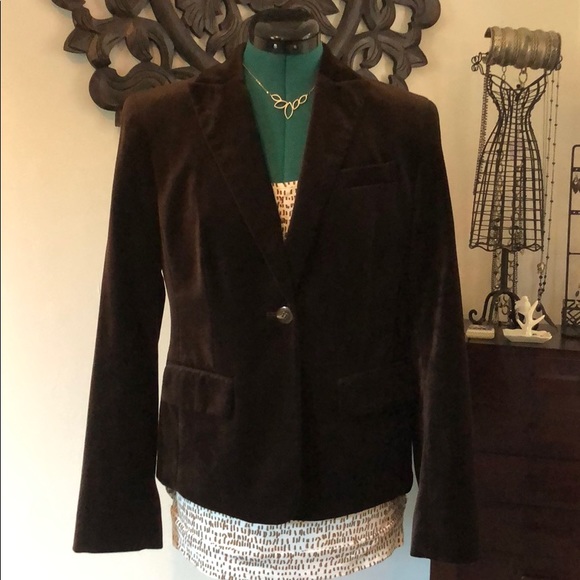 Fully Lined Faux Velvet Jacket - Picture 2 of 11